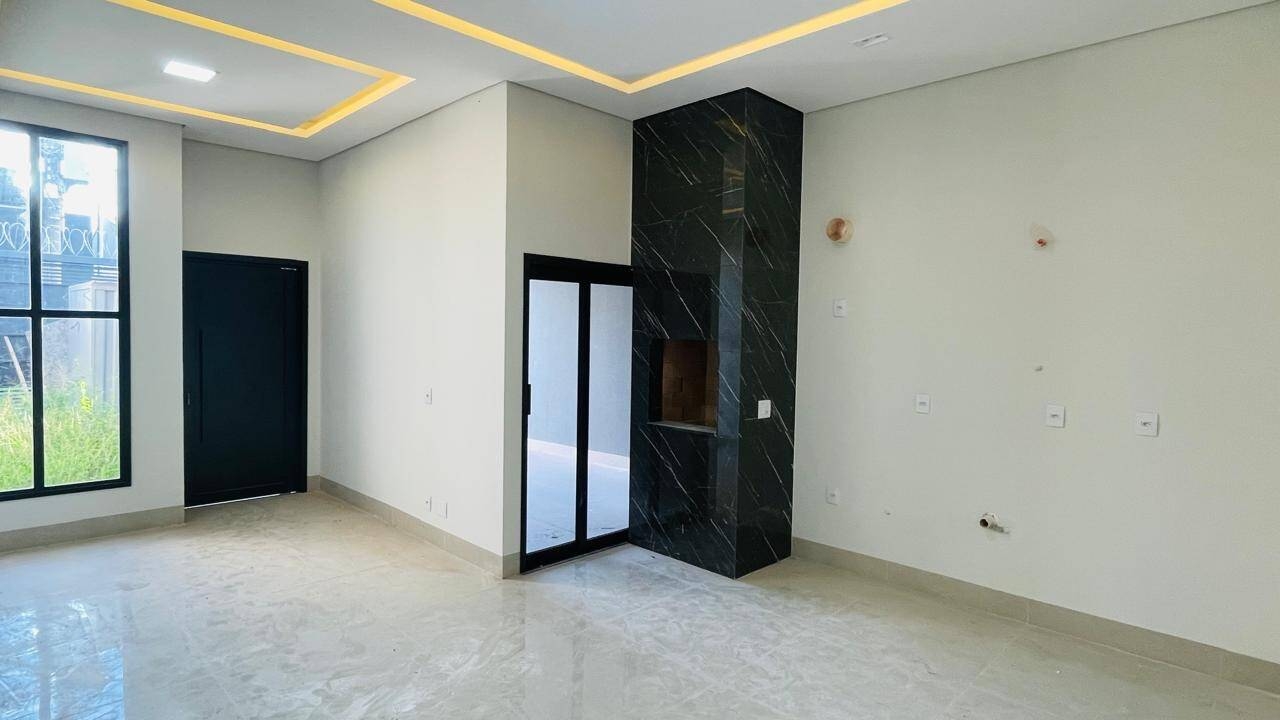 Casa, 3 quartos, 106 m² - Foto 1