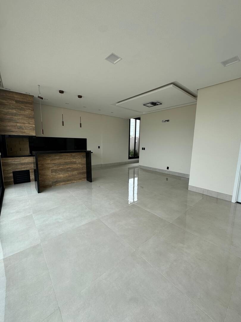 Casa, 3 quartos, 180 m² - Foto 1