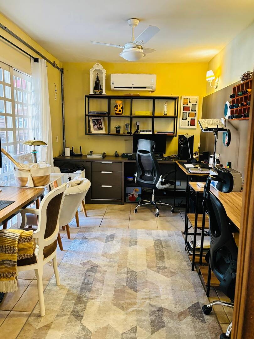 Casa, 2 quartos, 236 m² - Foto 15