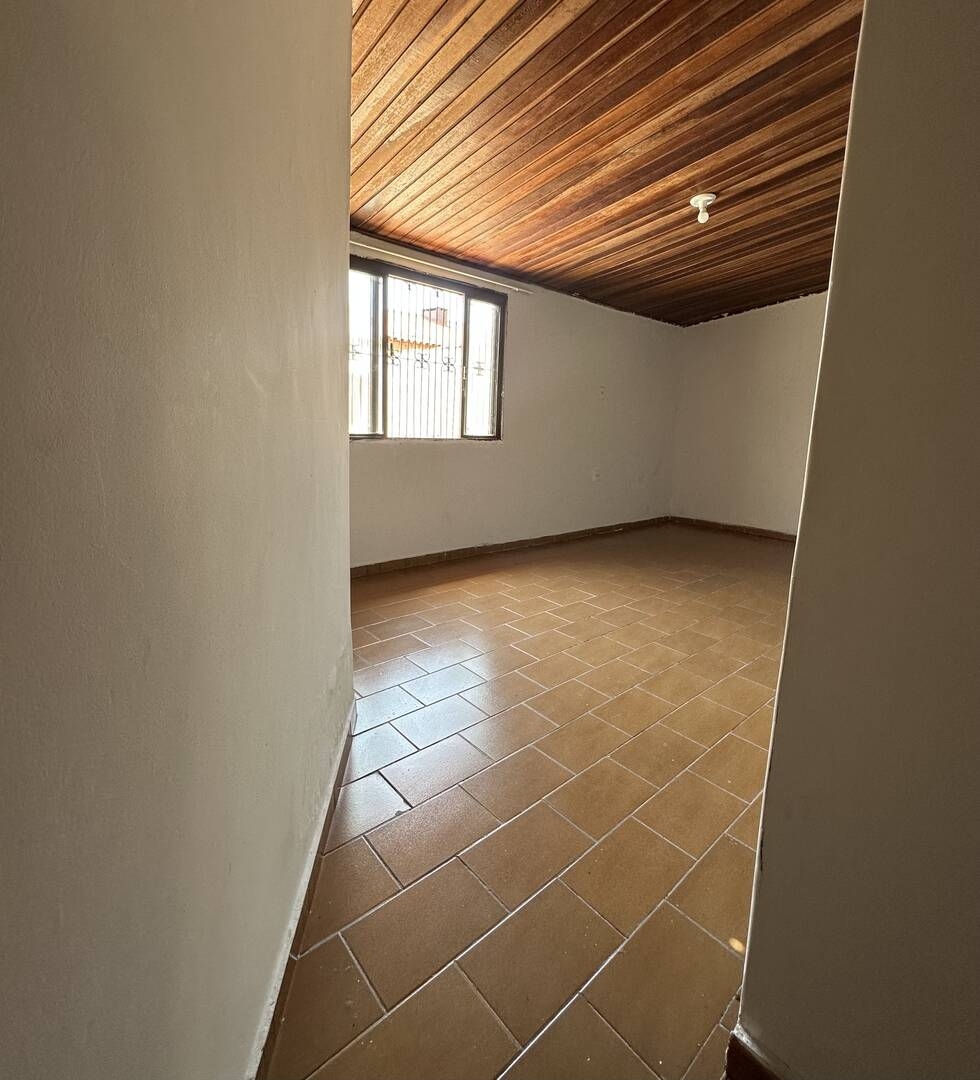 Casa, 4 quartos, 235 m² - Foto 5