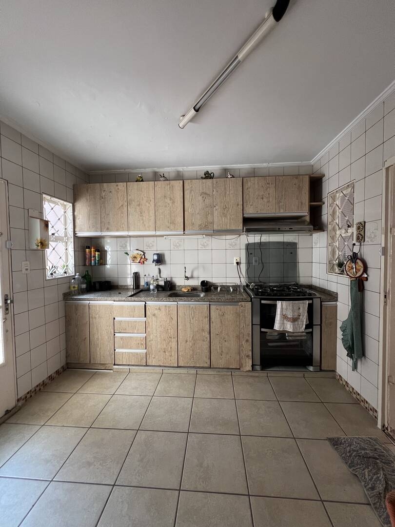 Casa, 4 quartos, 230 m² - Foto 5