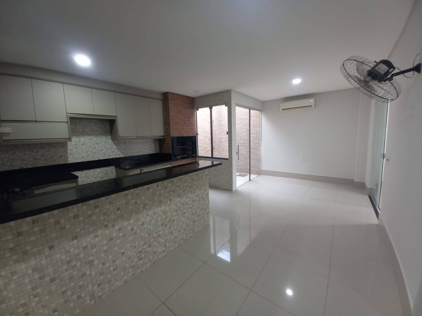 Casa de Condomínio, 3 quartos - Foto 1