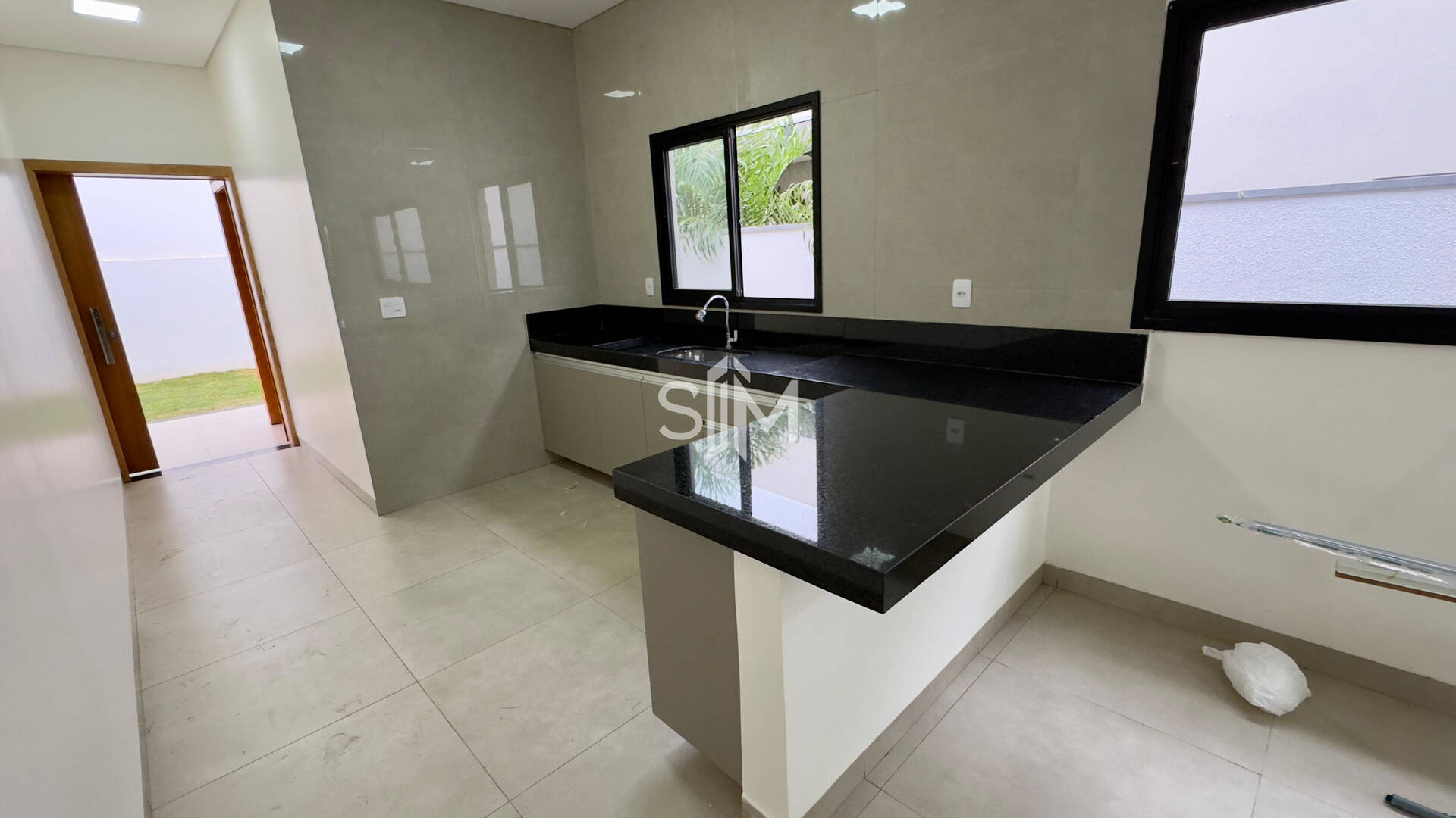 Casa de Condomínio à venda e aluguel com 3 quartos, 160m² - Foto 12