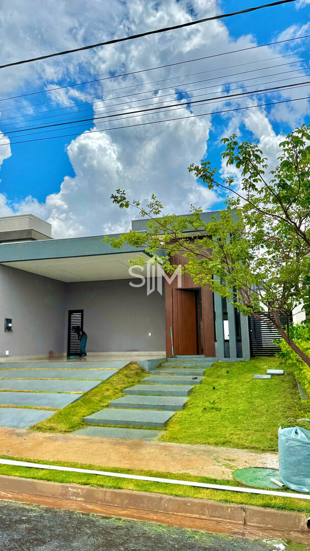 Casa de Condomínio à venda e aluguel com 3 quartos, 160m² - Foto 1