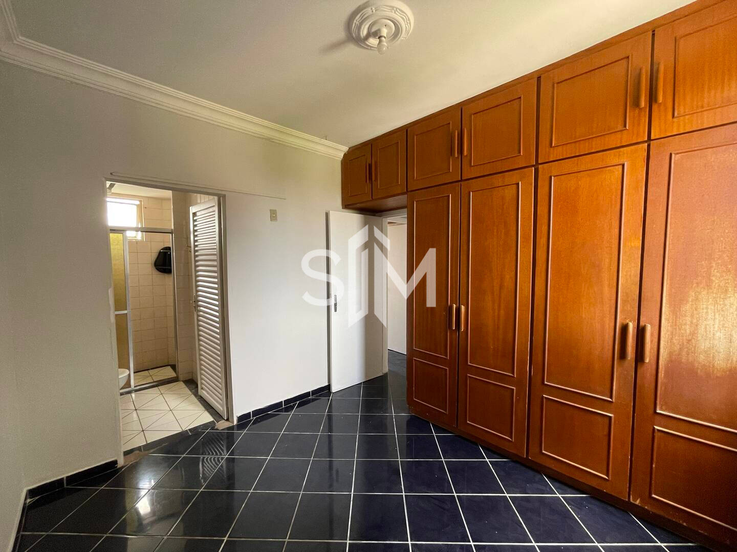 Apartamento à venda com 3 quartos, 95m² - Foto 9