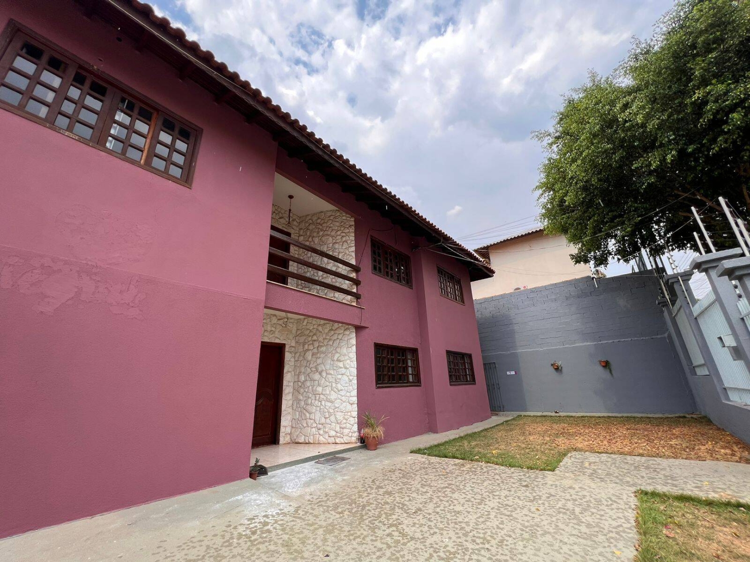 Casa, 5 quartos, 390 m² - Foto 2