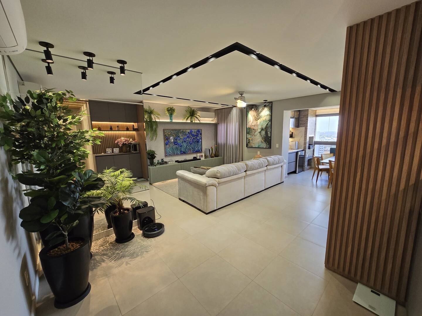 Apartamento, 2 quartos, 105 m² - Foto 1