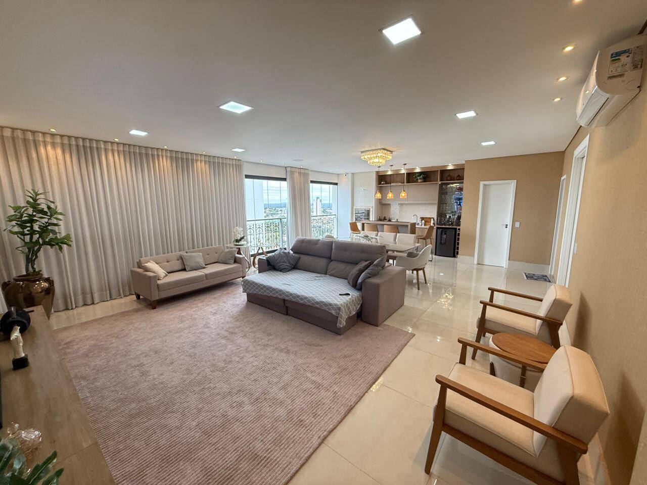 Apartamento, 3 quartos, 182 m² - Foto 2