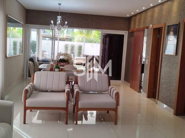 #409 - Casa em condomínio para Venda em Cuiabá - MT - 2