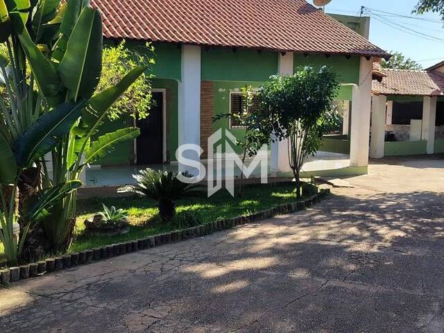 #422 - Casa para Venda em Várzea Grande - MT - 1