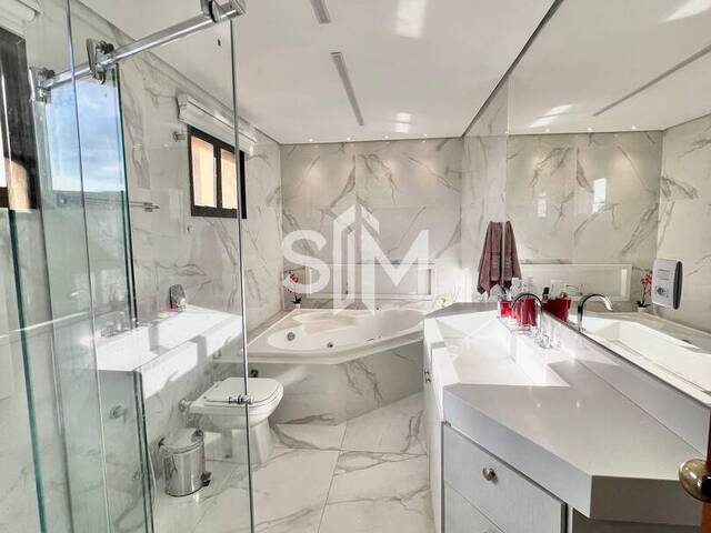 #711 - Apartamento para Venda em Cuiabá - MT - 2