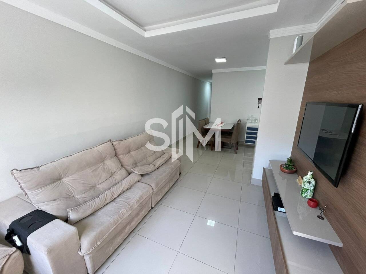 Casa à venda com 3 quartos, 110m² - Foto 2