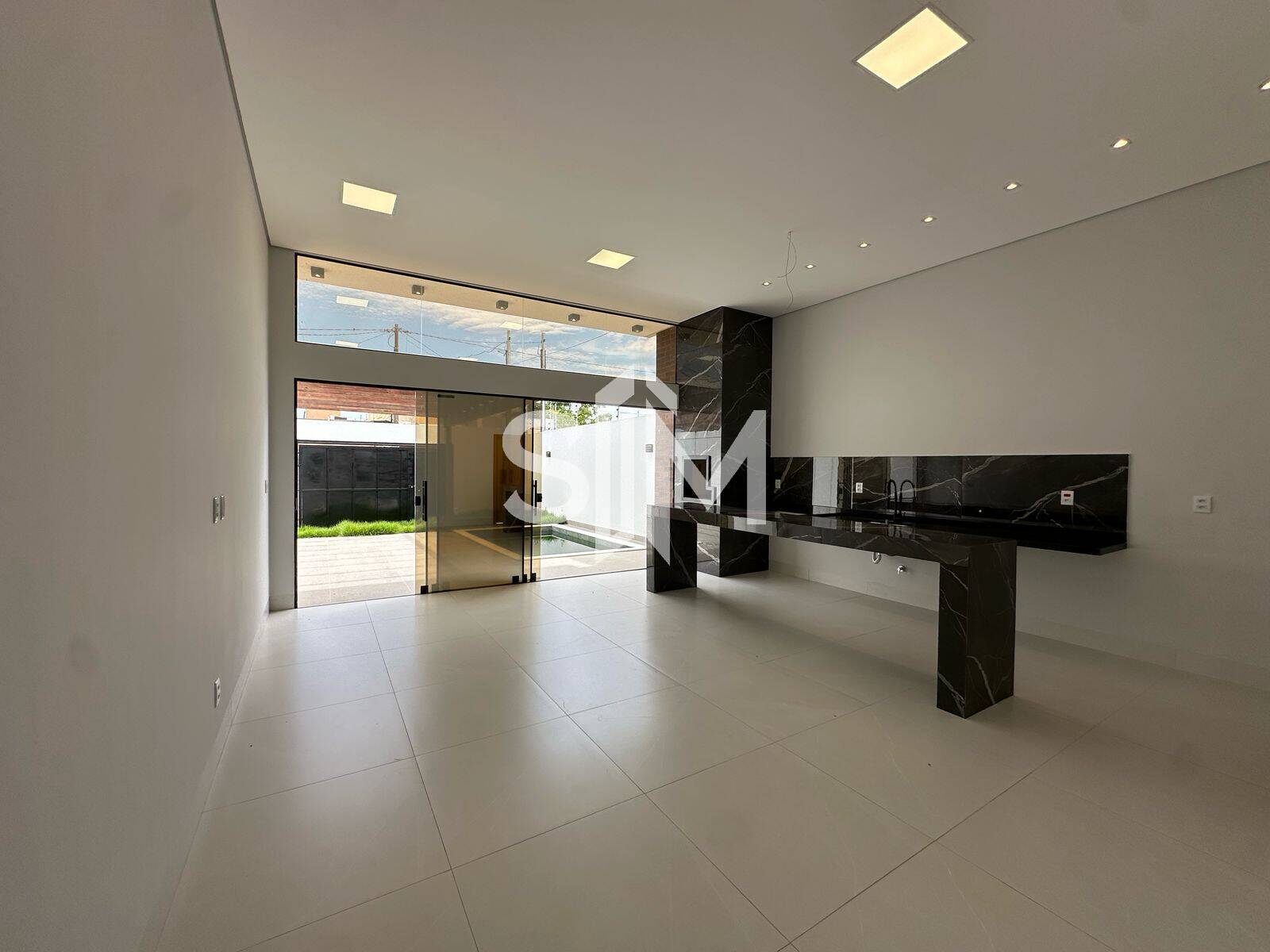 Casa à venda com 3 quartos, 135m² - Foto 11