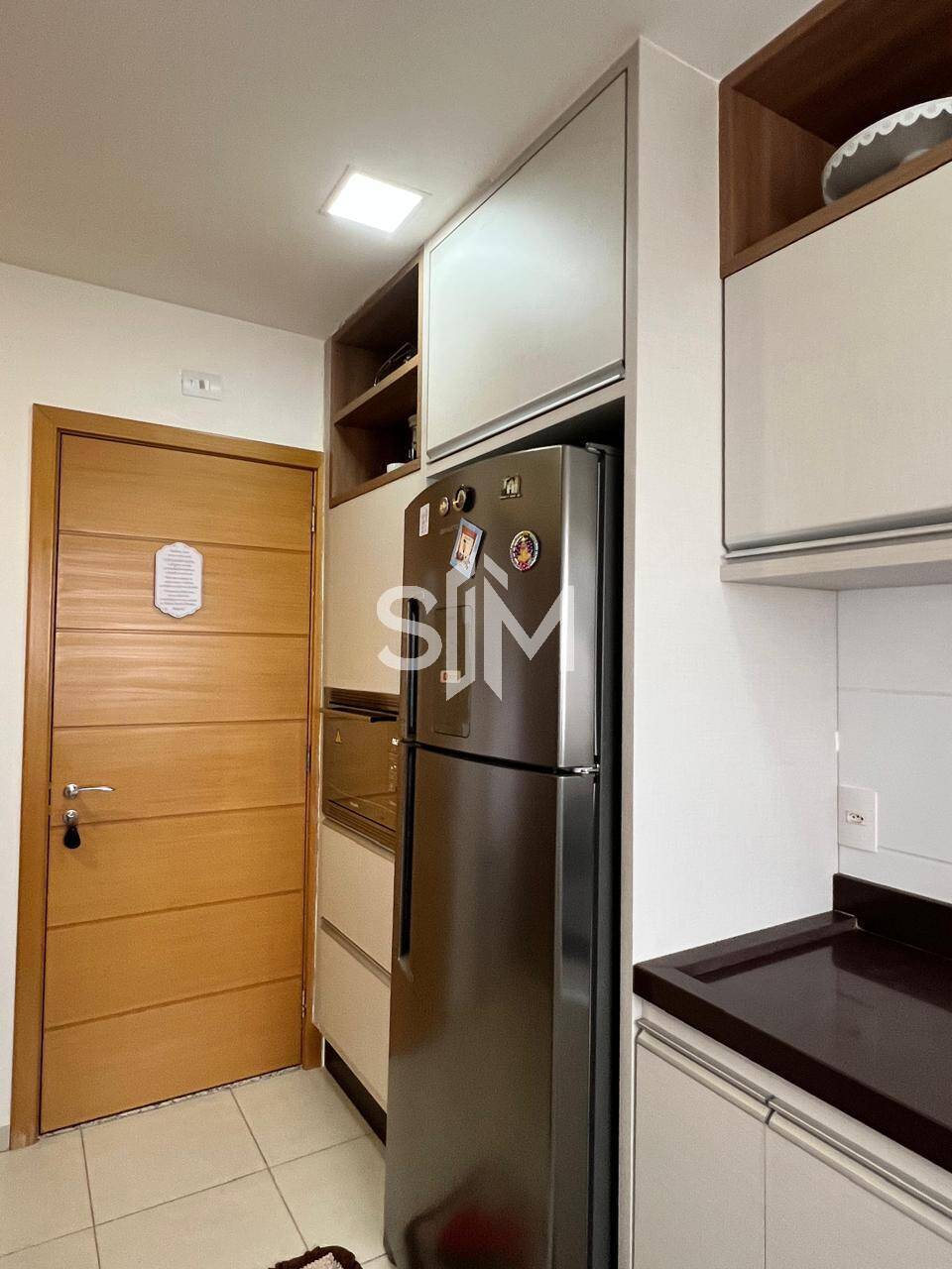 Apartamento à venda com 3 quartos, 106m² - Foto 3
