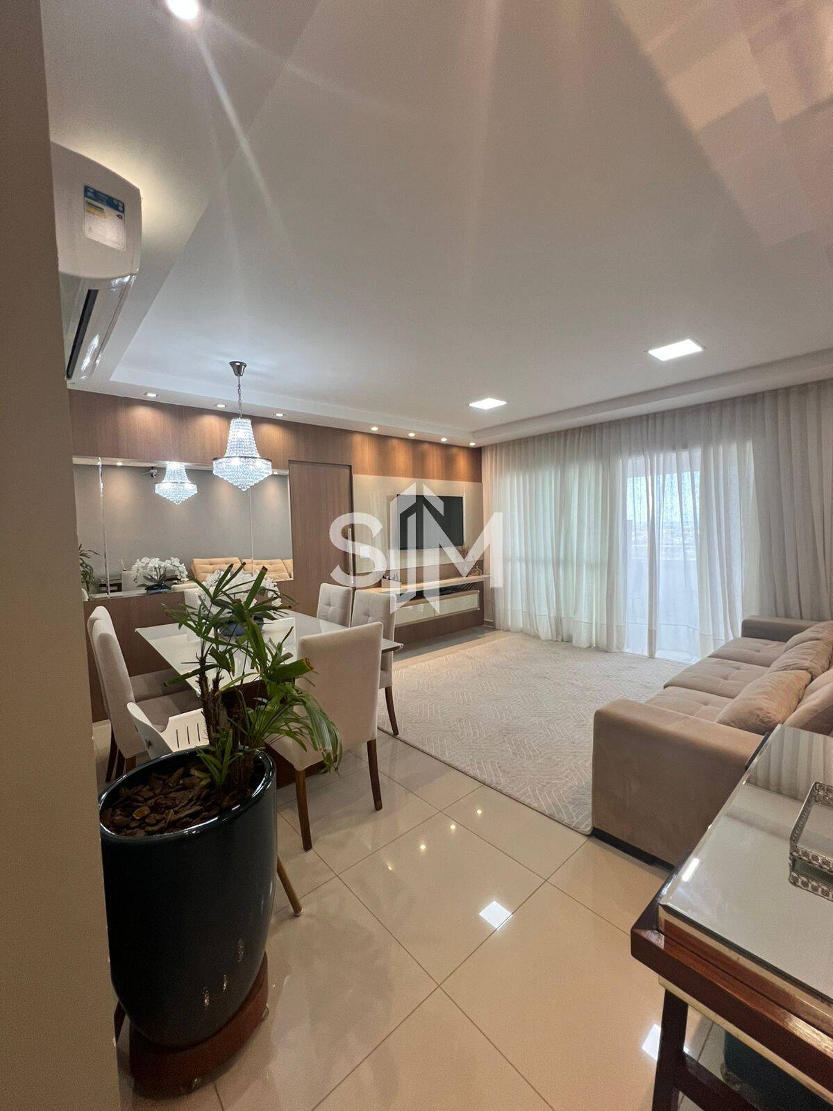 Apartamento à venda com 3 quartos, 106m² - Foto 1