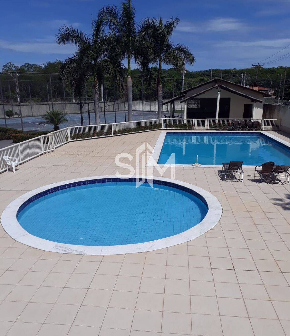 Apartamento para alugar com 3 quartos, 140m² - Foto 16