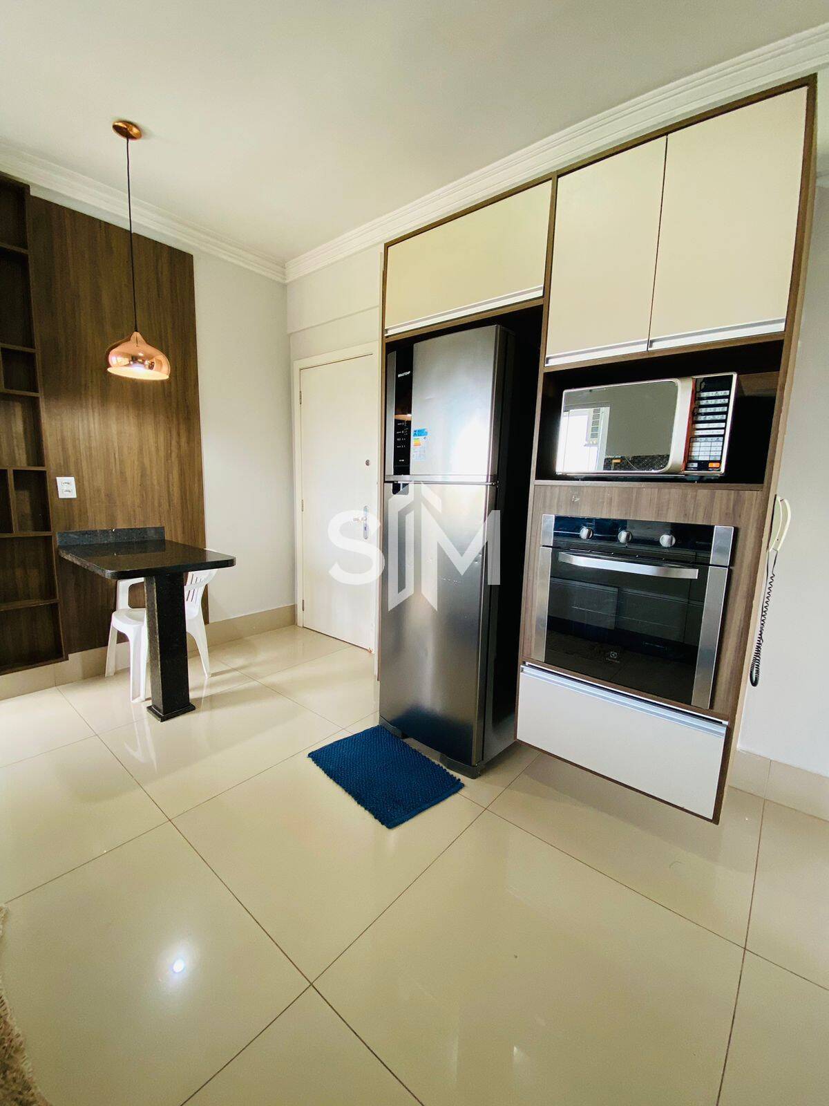 Apartamento para alugar com 3 quartos, 140m² - Foto 14