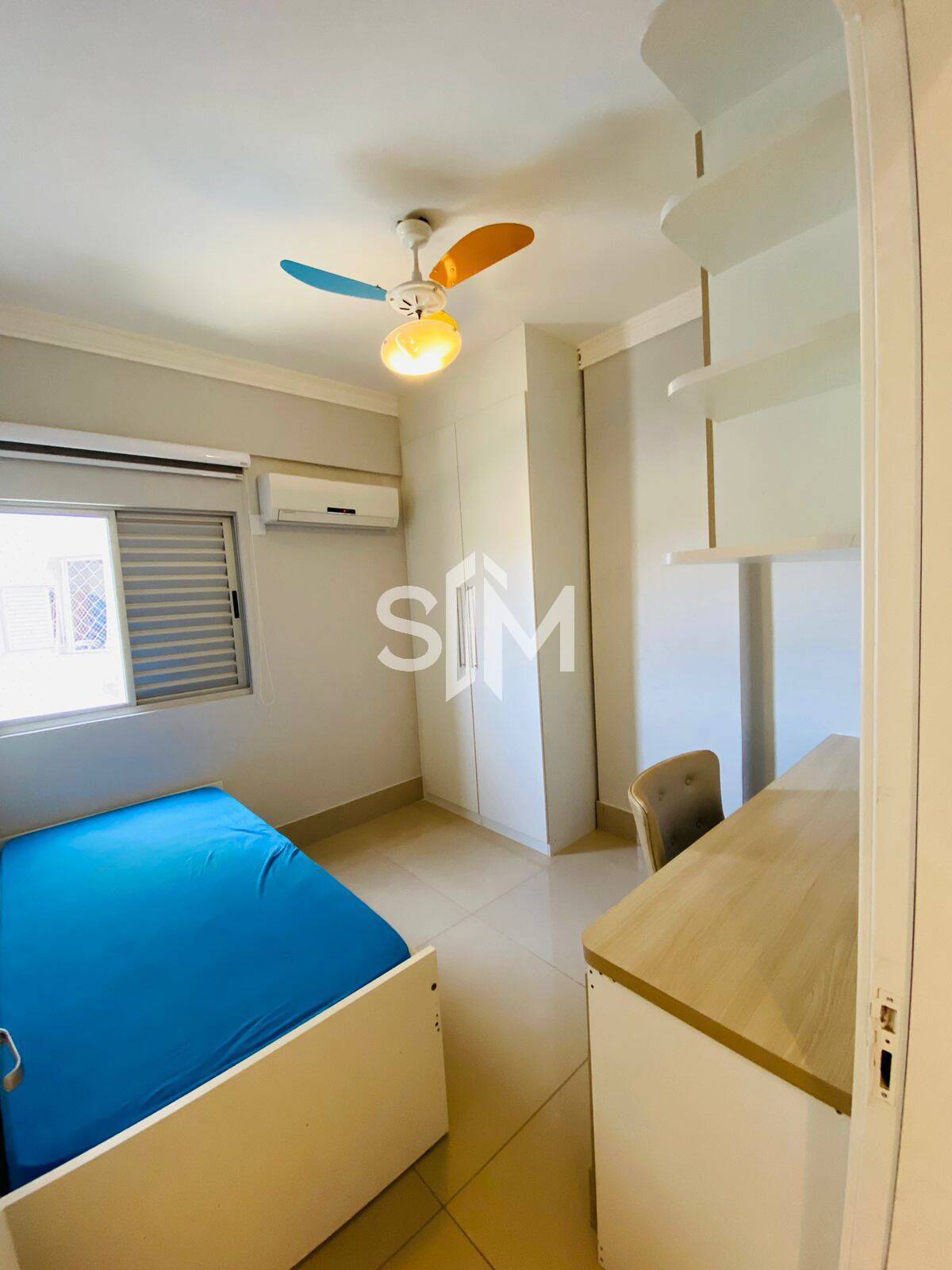Apartamento para alugar com 3 quartos, 140m² - Foto 13