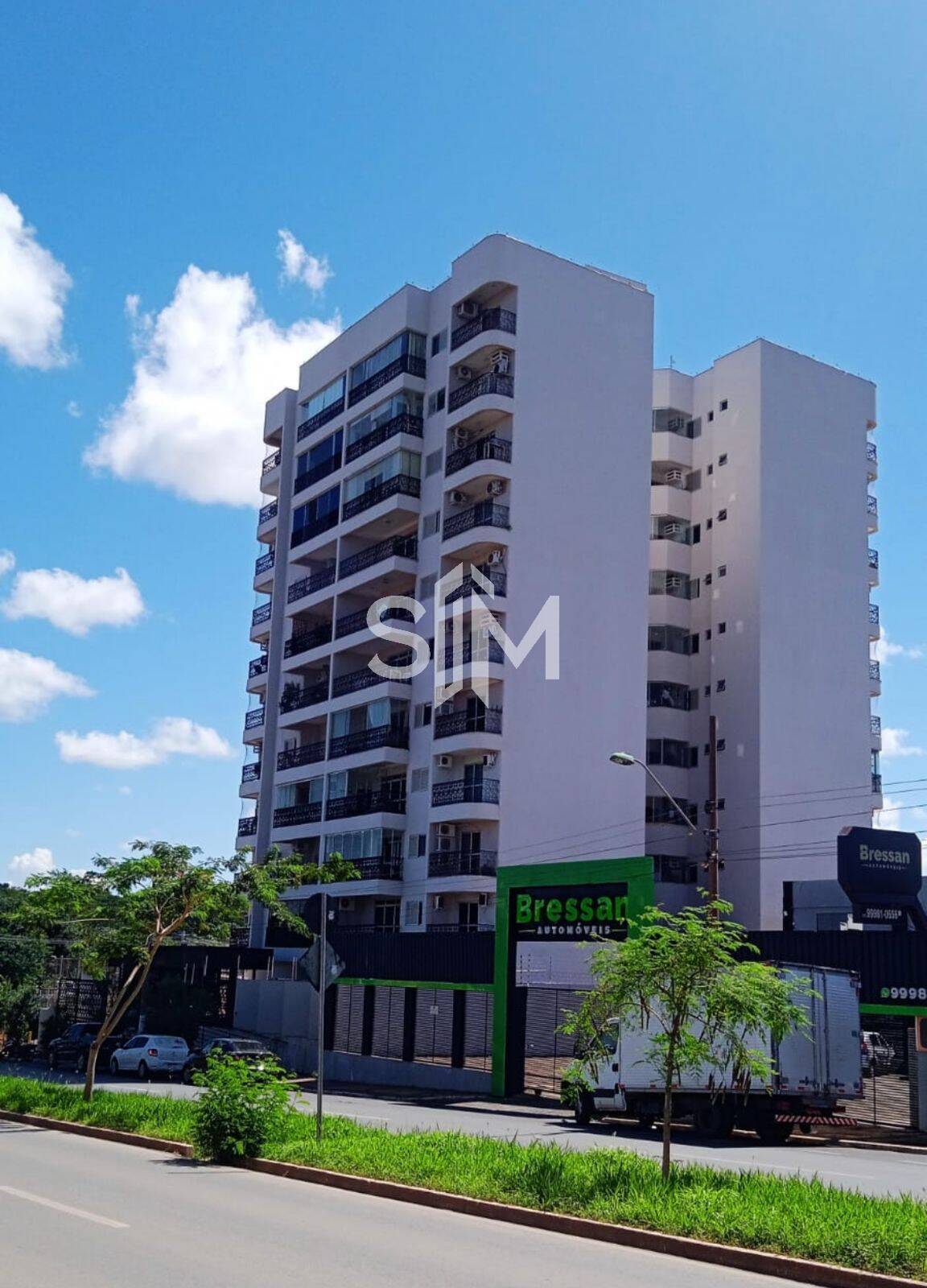 Apartamento para alugar com 3 quartos, 140m² - Foto 18