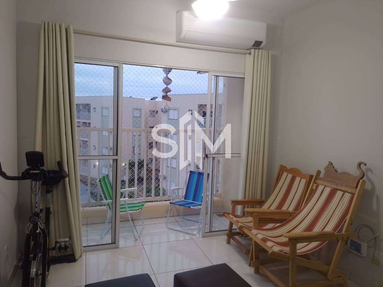Apartamento à venda com 2 quartos, 67m² - Foto 2