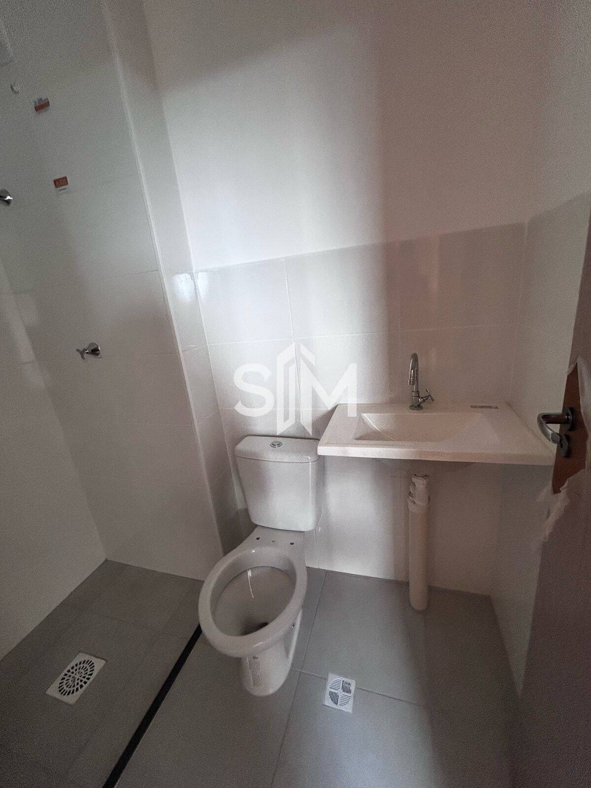 Apartamento para alugar com 2 quartos, 42m² - Foto 9