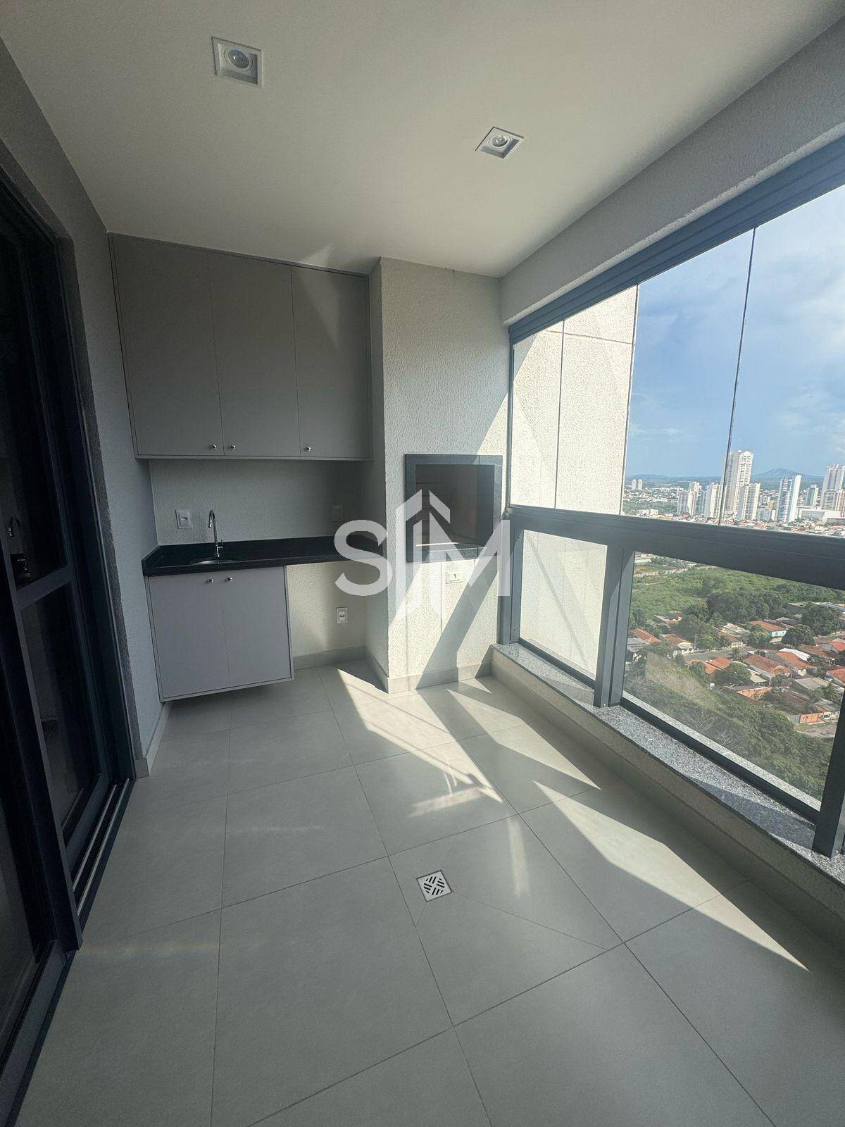 Apartamento para alugar com 2 quartos, 89m² - Foto 1