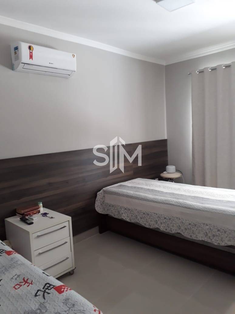 Casa de Condomínio à venda com 5 quartos, 490m² - Foto 15
