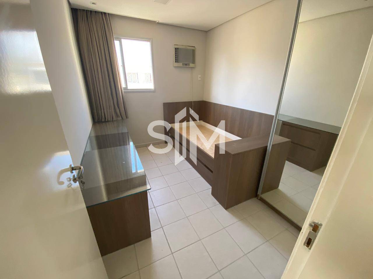 Apartamento para alugar com 3 quartos, 74m² - Foto 4