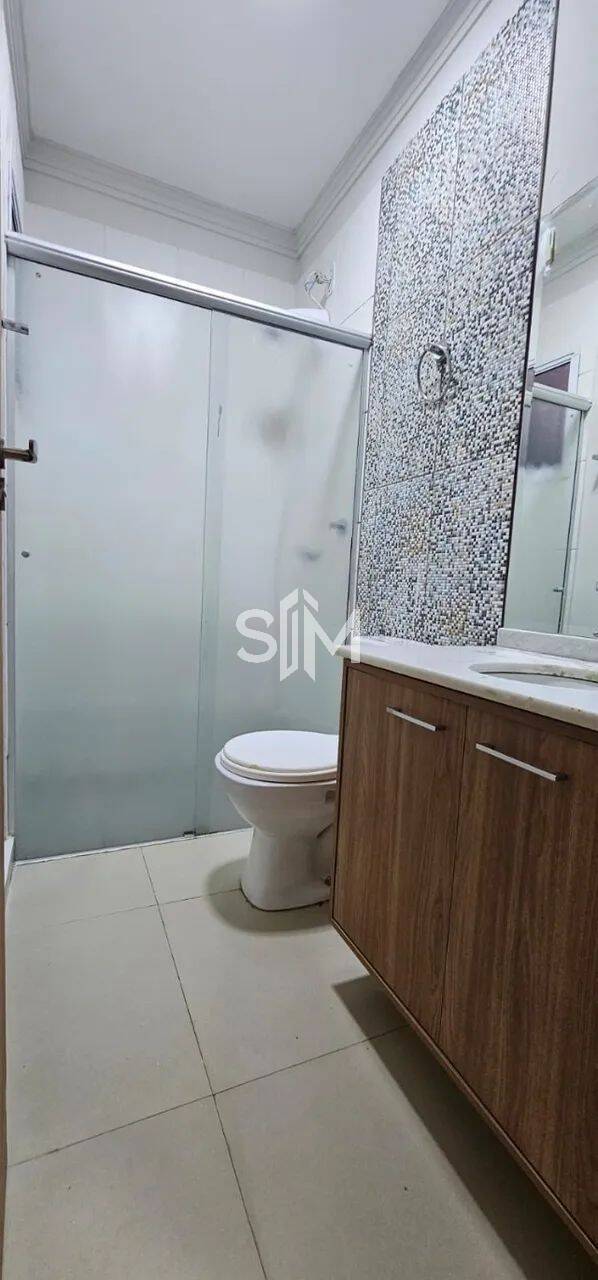 Casa de Condomínio para alugar com 3 quartos, 120m² - Foto 3