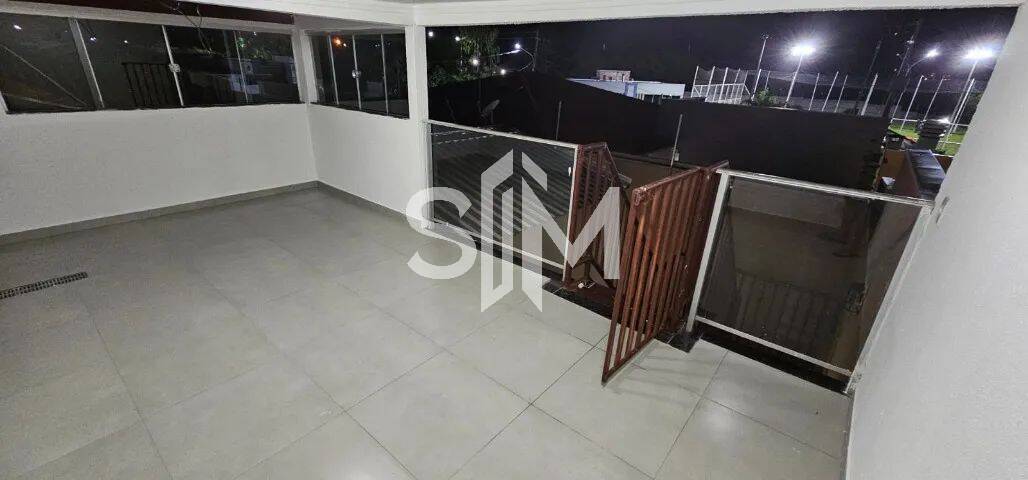 Casa de Condomínio para alugar com 3 quartos, 120m² - Foto 2