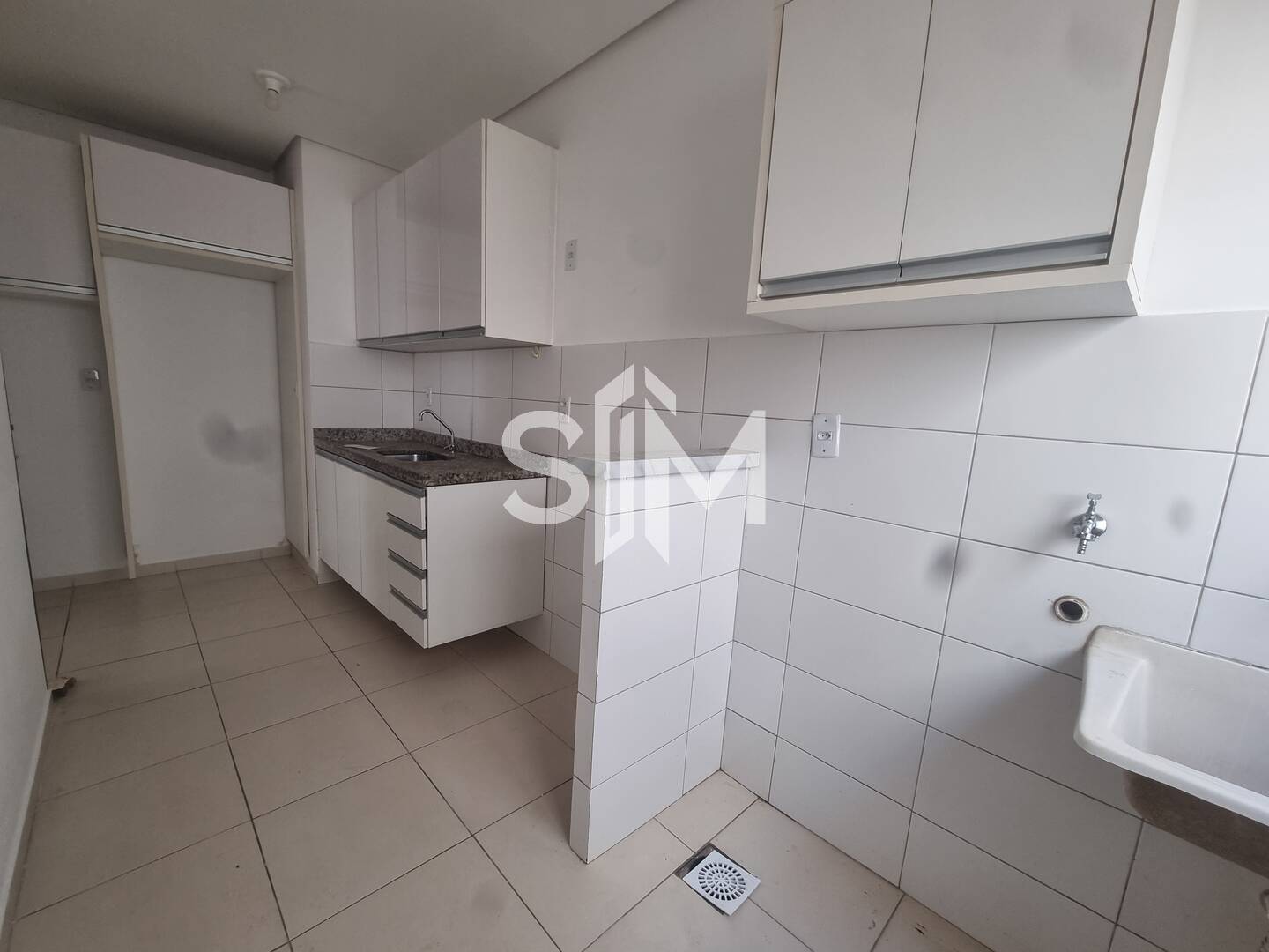 Apartamento à venda com 2 quartos, 70m² - Foto 5
