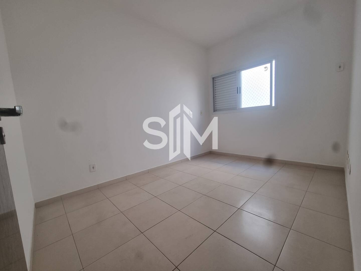 Apartamento à venda com 2 quartos, 70m² - Foto 10