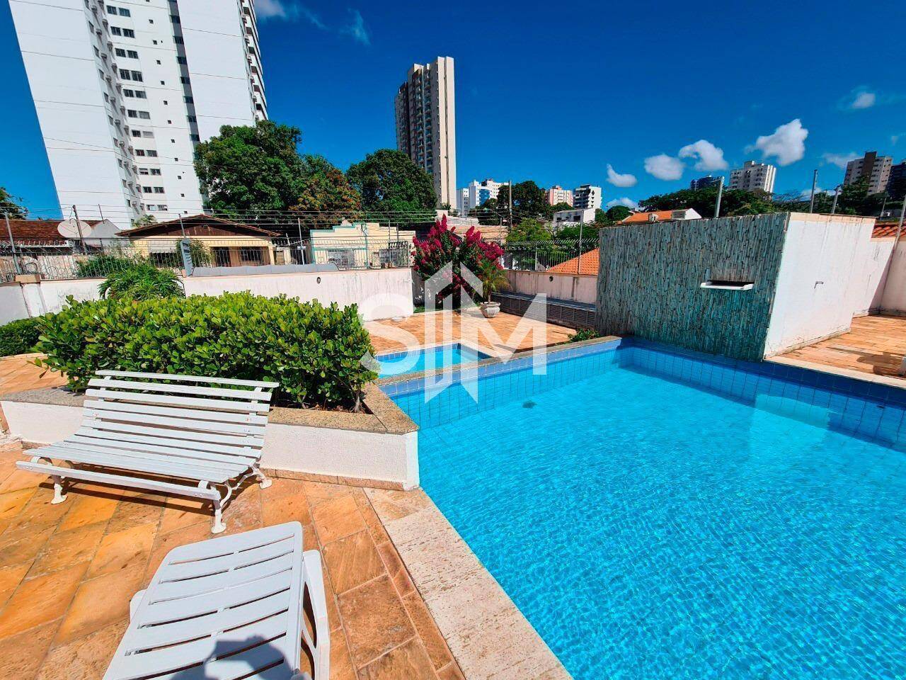 Apartamento à venda com 3 quartos, 160m² - Foto 7