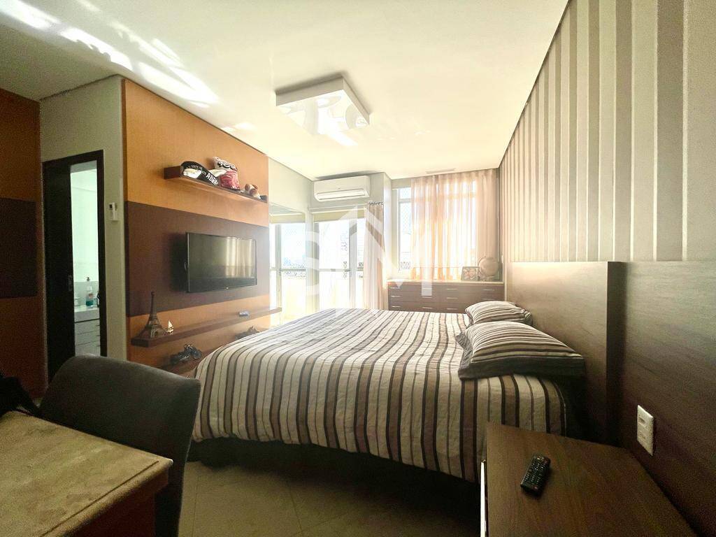 Cobertura à venda com 4 quartos, 452m² - Foto 21