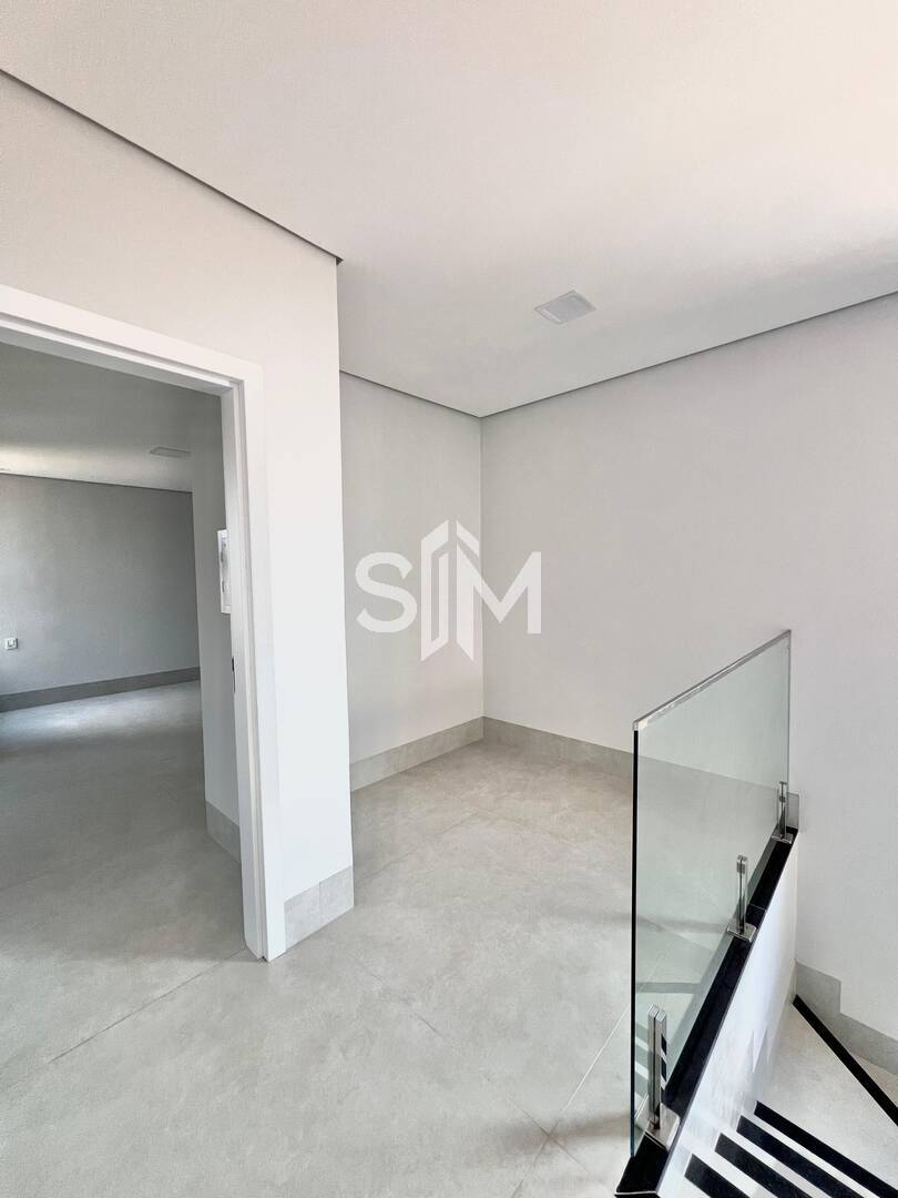 Casa, 3 quartos, 251 m² - Foto 13