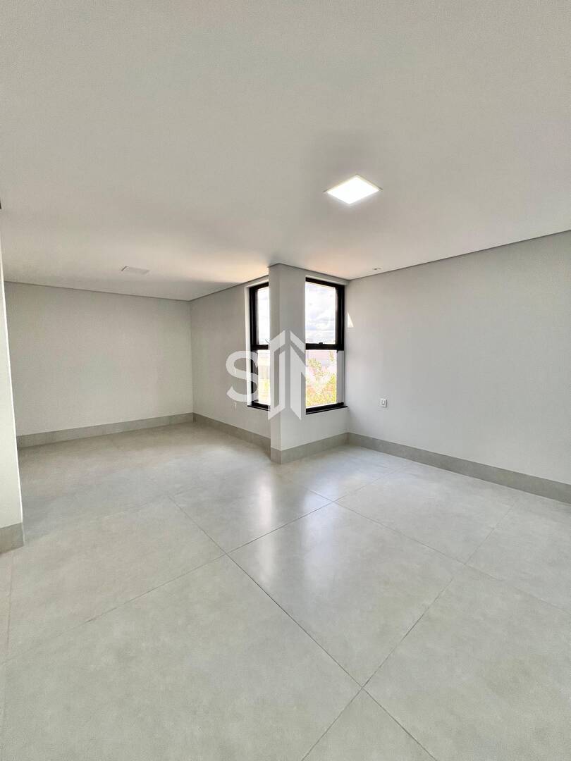 Casa, 3 quartos, 251 m² - Foto 14