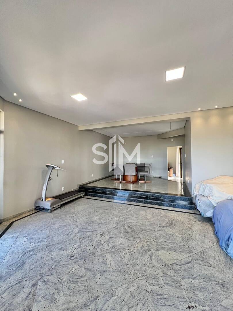 Apartamento, 3 quartos, 245 m² - Foto 3