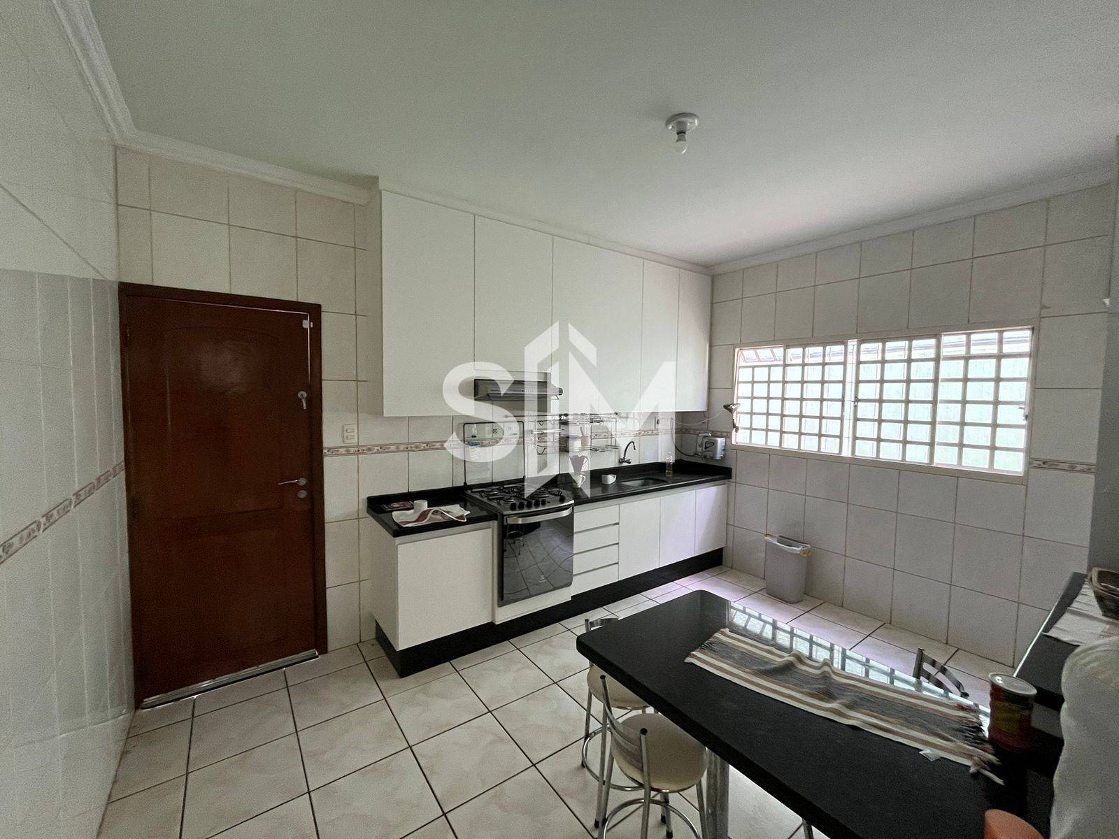 Casa, 3 quartos, 270 m² - Foto 5